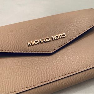 🩰 BALLET MICHAEL KORS Jetset pocket travel wallet